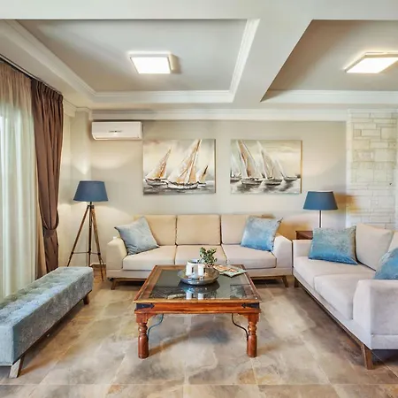 Sunny Exclusive Tria Vilă Hanioti