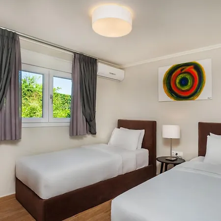 Sunny Exclusive Tria