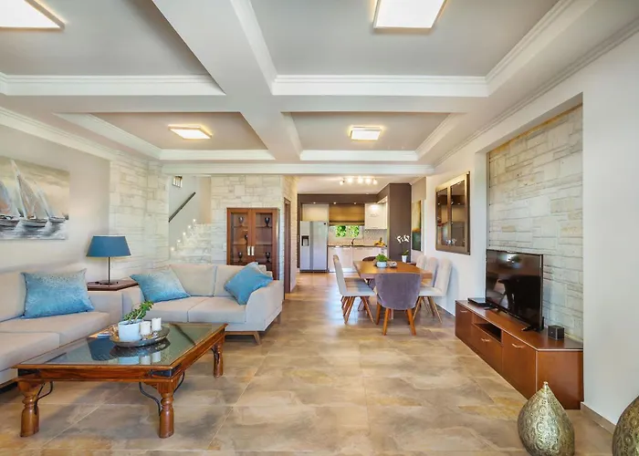 Sunny Exclusive Tria Villa Hanioti