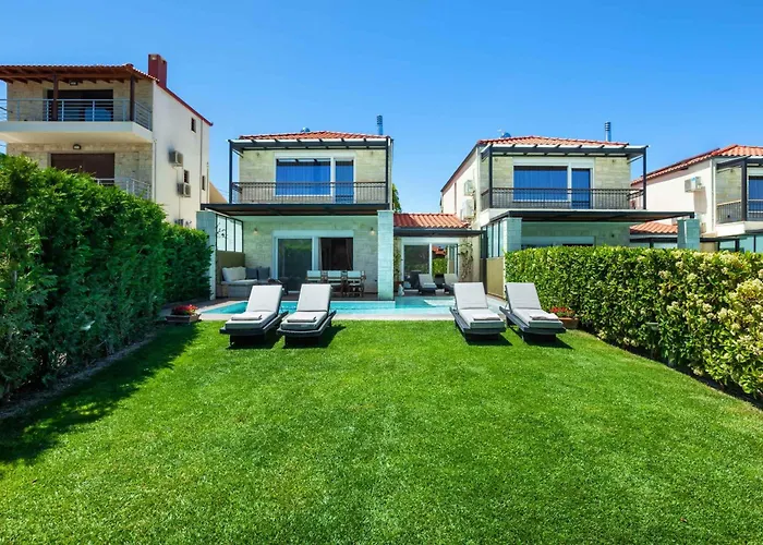 Villa Sunny Exclusive Tria Hanioti