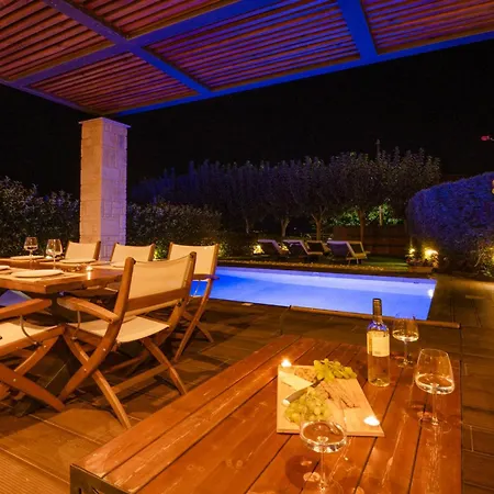 Villa Sunny Exclusive Tria